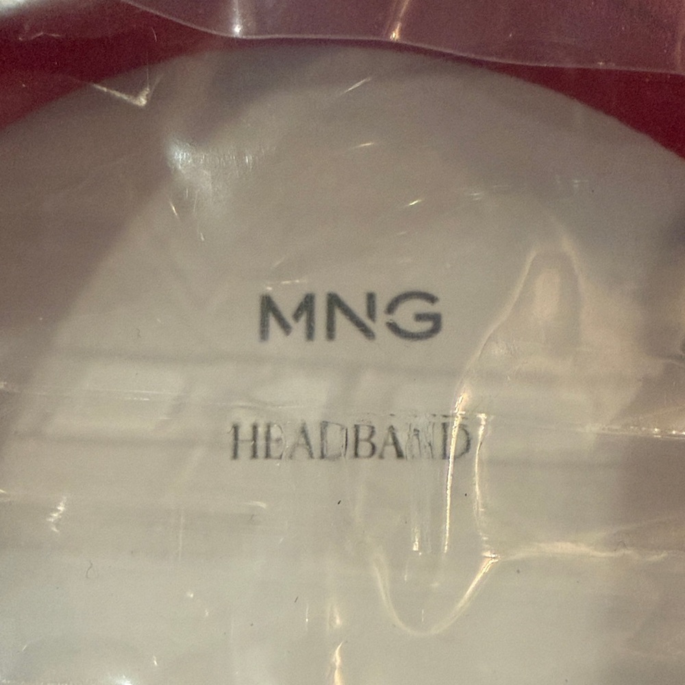 Mango Red Velvet Finished Headband/NWT - Picture 4 of 7